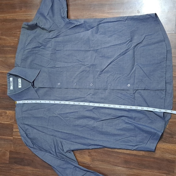 VanHeusen | Mens grey/blue color shift button up dress shirt - Picture 9 of 10